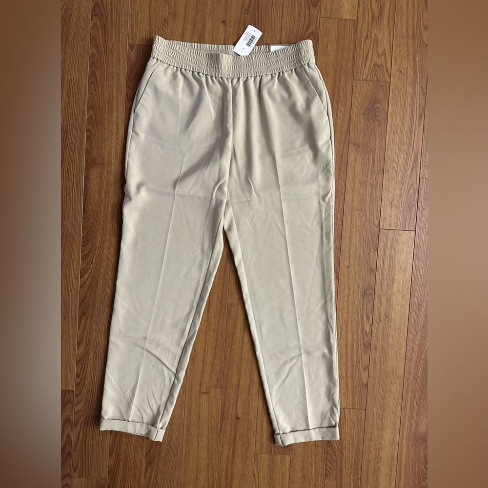 Y2K, Chico’s  Cuffed Ankle Pants, size 0, soft tencel twill, khaki color